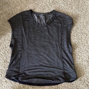 Lululemon Dark Heather Gray Shirt Size 4
